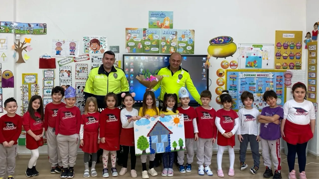 Bursa Gemlik’te miniklere trafik bilinci aşılandı