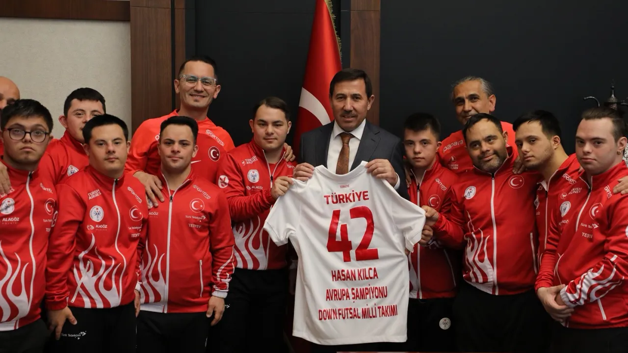 Özel sporculardan Karatay'a ziyaret