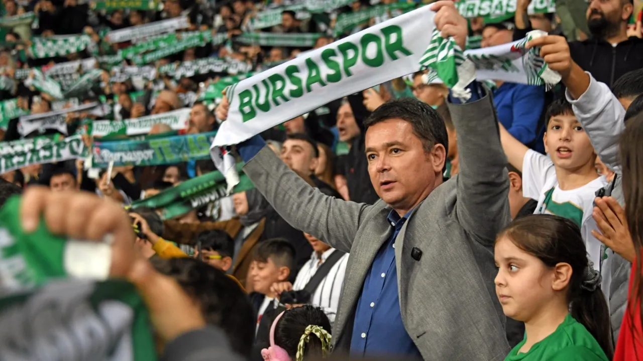 Bursa Osmangazi'den şampiyonluk yolunda Bursaspor'a tam destek