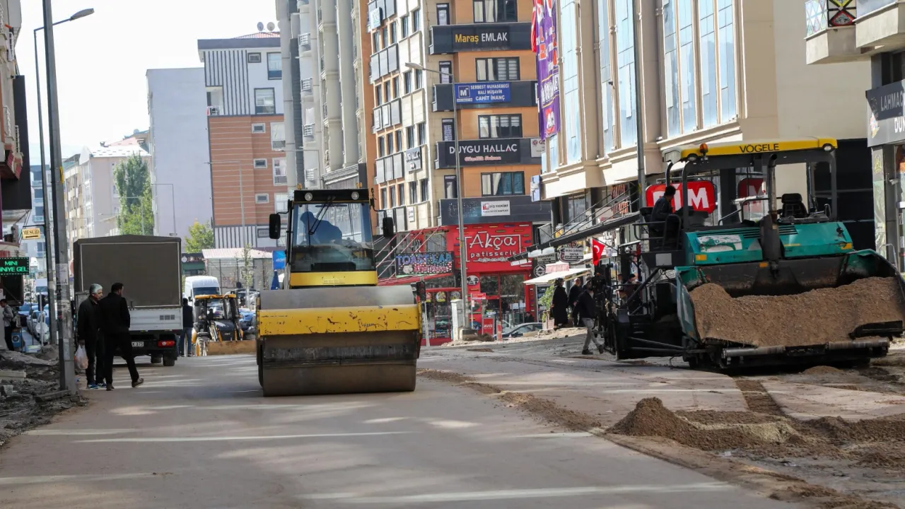 Van sokakları şantiyeye döndü