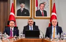 3 Bakan futbolu masaya yatırdı