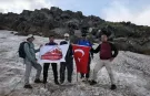 Ağrı'lı Dağcılar '30 Ağustos Zafer bayramı Süphan dağı' tırmanışı yaptı