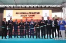 Bakan Uraloğlu'ndan Memduh Çolakbayrakdar'a övgü