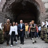 YAŞAM