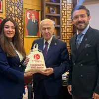 SİYASET