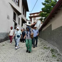 YAŞAM