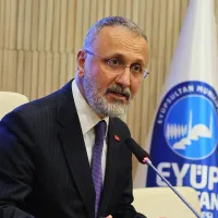 SİYASET