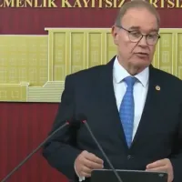 SİYASET