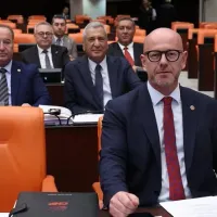 SİYASET