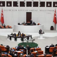 SİYASET