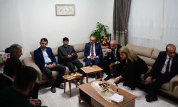 Bakan Kurum Malatya'da köy evine konuk oldu