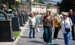 İzmir Bornova’da çınarlar için tarih ve doğa gezisi