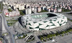 Konya Stadyumu Türkiye-İspanya maçına hazırlanıyor