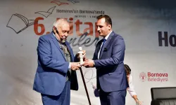 İlber Ortaylı Bornova’da İzmirlilerle buluştu