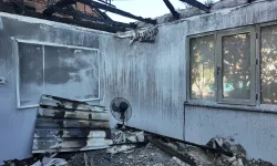 Kocaeli Büyükşehir'den evi yanan vatandaşa yardım eli