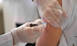Ankara'da 4 bin 875 doz ücretsiz HPV aşısı uygulandı