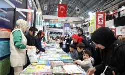 Bursa İnegöl 9. kez 'Kitap Günleri'ne kapı açtı