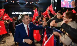 Bursa Yıldırım'da Cumhuriyet coşkusu