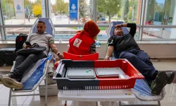 Konya Selçuklu'dan Kızılay'a kan bağışı