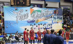 Konya'da basketbol coşkusu ve Gazze'ye destek aynı anda yükseldi