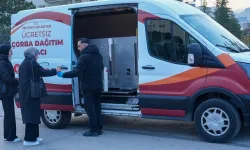 Ankara Keçiören'de vatandaşa sıcak çorba