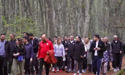 Bakan Tekin Belgrad Ormanı'nda öğretmenlerle yürüdü