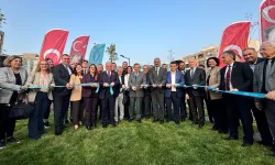 Bursa Nilüfer'de '30 Ağustos Zafer Parkı ve Koşu Yolu' açıldı