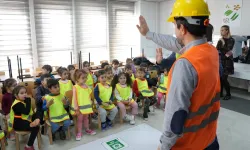 Bursa Osmangazi kreşlerinde miniklere iş güvenliği eğitimi