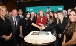 Bursa'da Büyükşehirli öğretmenler özel gecede buluştu