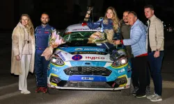 Dünyanın ilk ve tek engelli ralli pilotu Kübra 'hız' kesmedi!