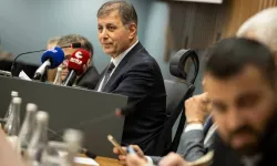 İzmir Büyükşehir ve ESHOT'un 2026 bütçesi onaylandı