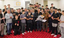 İzmir İl Milli Eğitim Müdürü Yahşi'den anlamlı ziyareti