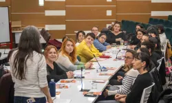 Bornova'da 'Kadınların İnsan Hakları' için güçlü adım