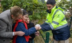 İzmir'de Patili Dostumuz Projesi engelli çocukların hayatına dokundu