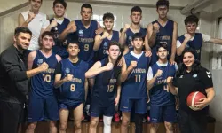 Kocaeli Çayırova'nın genç basketbolcuları namağlup lider