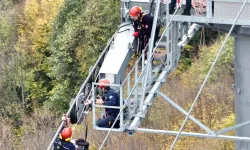 Kocaeli'de teleferik hattında nefes kesen kurtarma tatbikatı