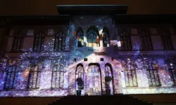 Konya'da tarihi binada video mapping gösterisi