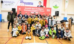 Osmangazi Belediyesi'nden amatör spor kulüplerine malzeme desteği