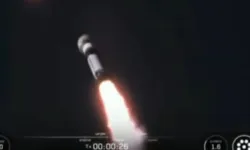 Türkiye uzayda yeni bir eşiği aştı! ASELSAN'ın LUNA-1 uydusu uzaya fırlatıldı