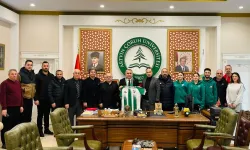 Artvinspor'dan AÇÜ Rektörü Prof. Dr. Aydın'a ziyaret