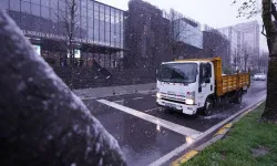 İstanbul Beylikdüzü'nde karla mücadele mesaisi