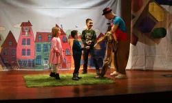 Sakarya'da bin 500 çocuğu tiyatroyla buluştu