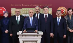 AK Parti'li Kirişci: Keşke Özgür Özel deprem bölgesine daha fazla zaman ayırsaydı