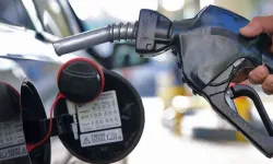 SON DAKİKA: Benzine 1,07 TL Zam Geldi!