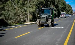 Mersin'de yol iyileştirme çalışmaları sürüyor