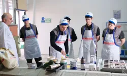 Bursa'da genç usta adaylarına uygulamalı eğitim