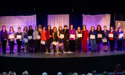 İzmir Narlıdere'de dayanışma ve sanat buluştu