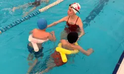 İzmit'te 'engelsiz kulaçlar' ilgi görüyor