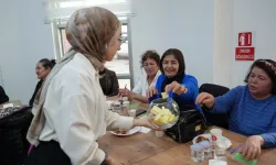 Ankara Keçiören'de kadınlara özgüven aşılayan program