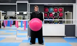 Anne Şehir Merkezi'nde hayatı değişti... 96 kilodan 70 kiloya